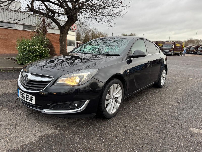 VAUXHALL INSIGNIA