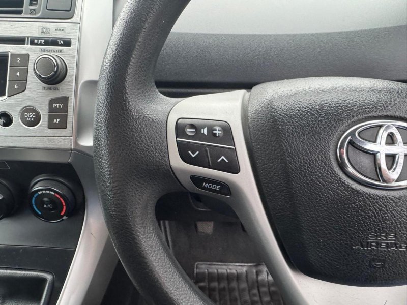 TOYOTA VERSO