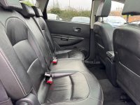 NISSAN QASHQAI+2