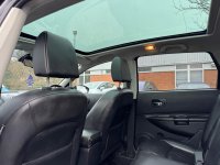 NISSAN QASHQAI+2