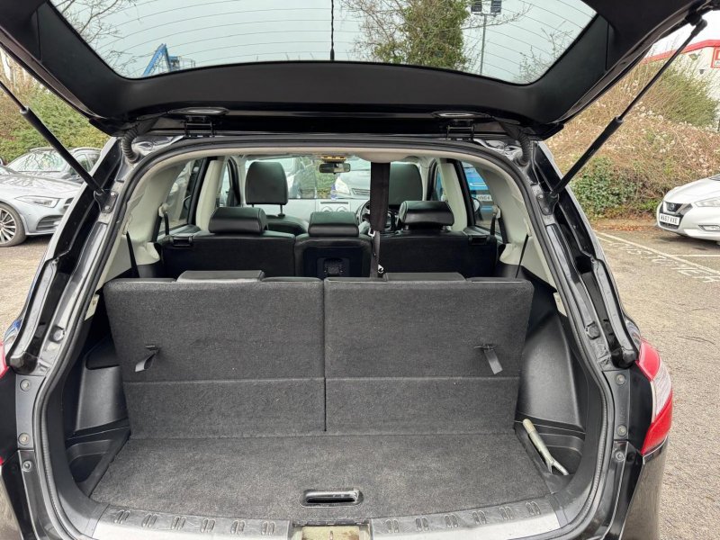NISSAN QASHQAI+2