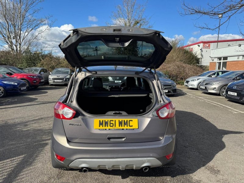 FORD KUGA