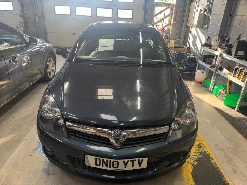 VAUXHALL ASTRA